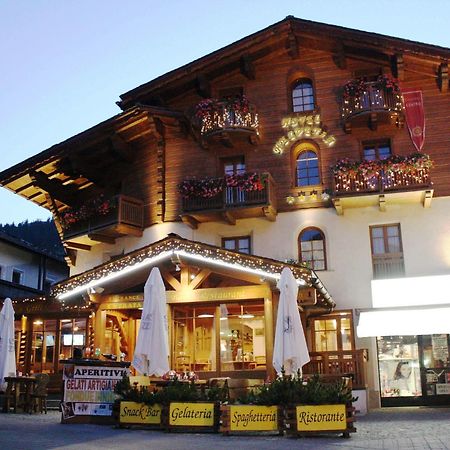 Hotel Helvetia Ливиньо Экстерьер фото